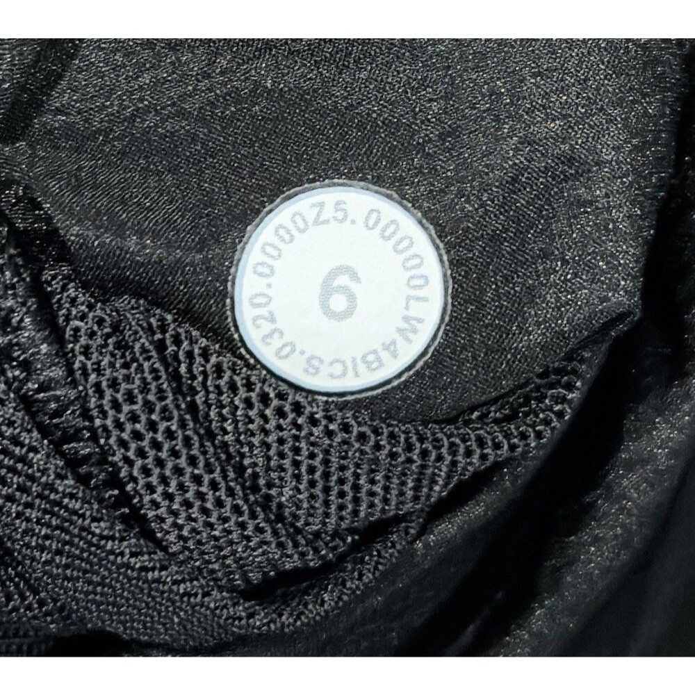 Lululemon With the Breeze Jacket 6 Black Mesh Glyde Windbreaker Cinch Hem - Picture 7 of 14